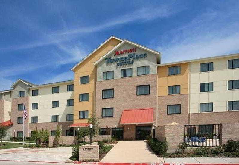 Towneplace Suites Dallas/Льюисвилл Экстерьер фото